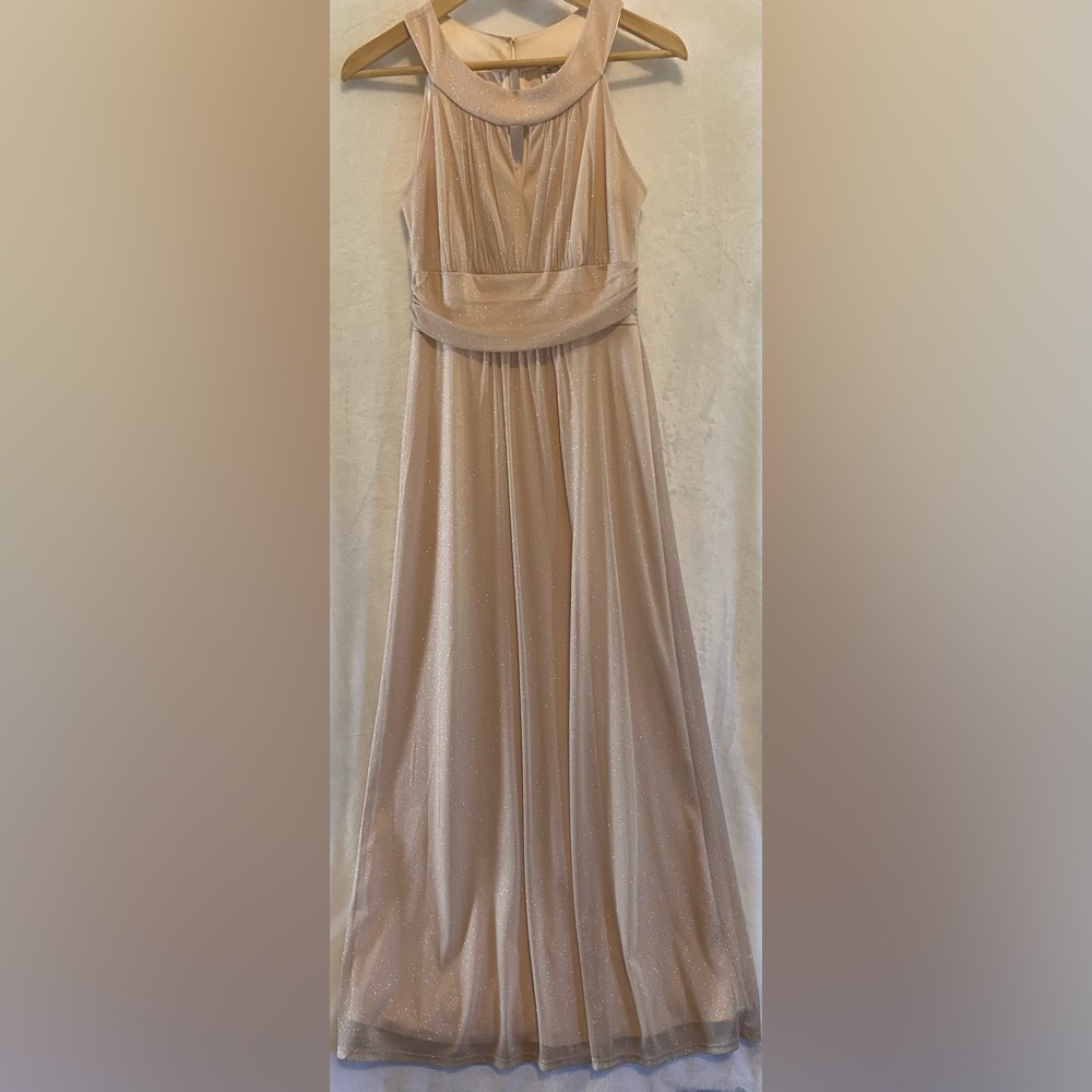 Sweet storm cream evening gown.